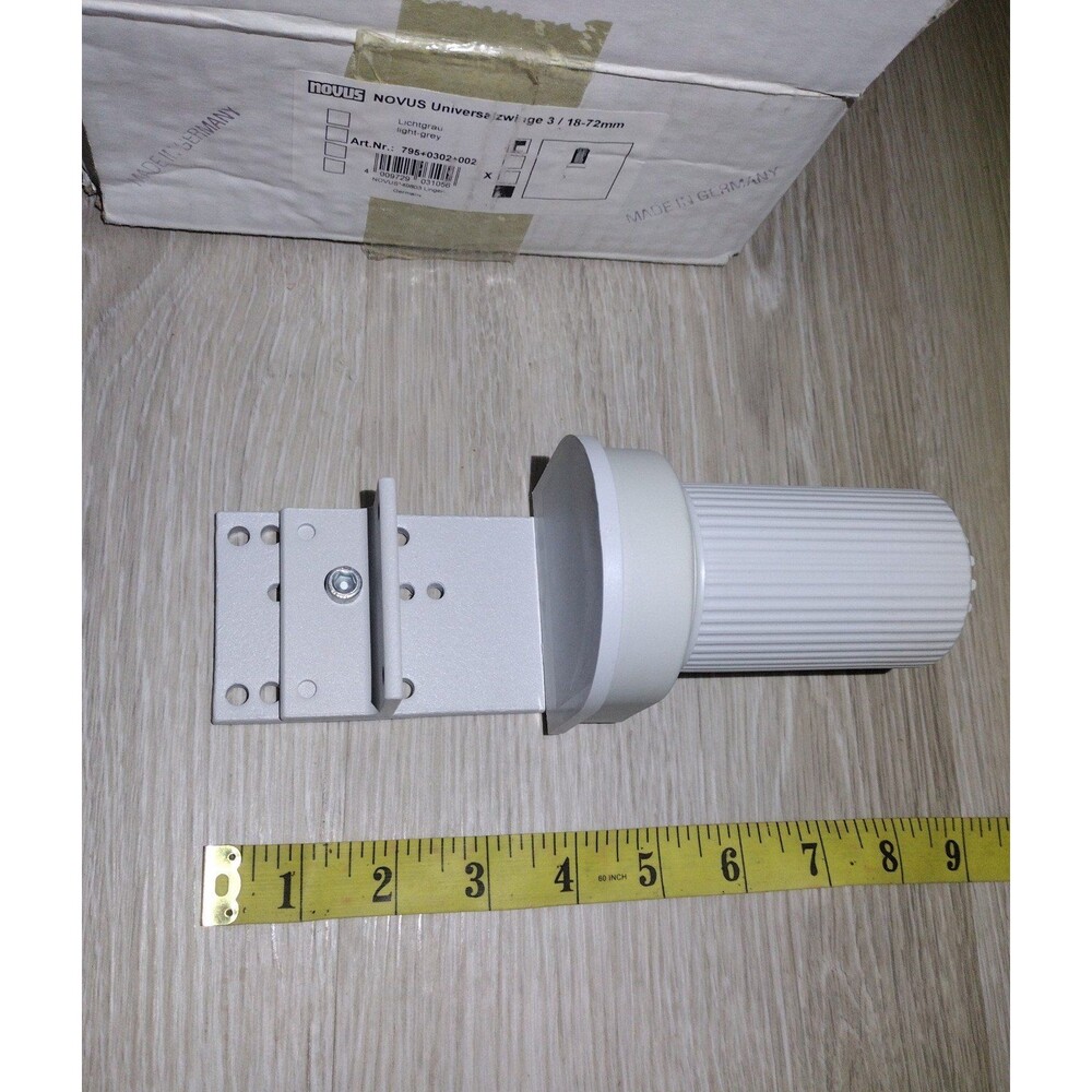 Novus Universal Desk Clamp - Picture 3 of 9